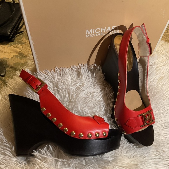 Michael Kors Red Slingback Heels with Gold Accents - Picture 3 of 7